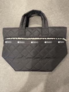 LeSportsac キルティング トートバッグ ブラック　神崎恵 LeSportsac キルティング トートバッグ ブラック 神崎恵 - メルカリ