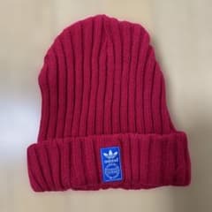 adidas ピンク　ニット帽 フリーサイズのサムネイル