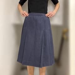 マドモアゼルノンノン　麻100% ネイビー　フレアースカート