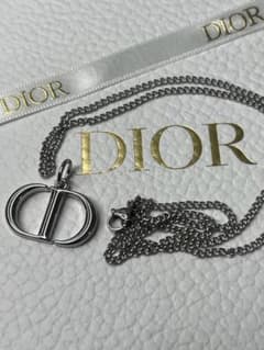 【限定】Christian Dior CD チャーム & ネックレス チェーンのサムネイル