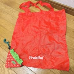Fruitiful いちご型 エコバッグ 折りたたみのサムネイル