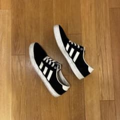 adidas KIELのサムネイル