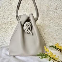 美品✨ ヴァジック ショルダー ボンド 大きいサイズ シボ革 ライト 