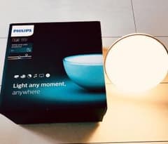 Philips Hue Go フィリップス ヒューゴーのサムネイル