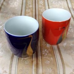鶴デザイン 湯飲み 2個セットのサムネイル