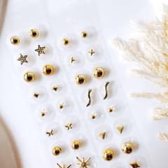 【即日発送】【フォロー割】40粒★ゴールド★シンプルピアス風贅沢セット！！のサムネイル