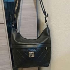 ☆美品☆ピンダイショルダーバックのサムネイル