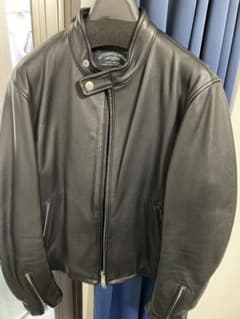 ブラックレザージャケットのサムネイル