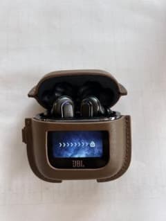 JBL TOUR PRO 2イヤホンのケースのサムネイル