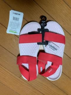 クロックス  ライトライド　サンダルのサムネイル