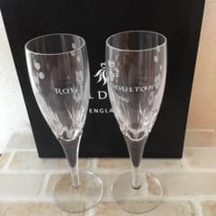 Royal Doulton ロイヤルドルトン シャンパングラス　2個セットのサムネイル