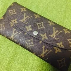ルイヴィトン超美品財布「美品」「送料無料」「箱付き」のサムネイル