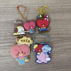 BT21 TATA キーホルダー 4点セット