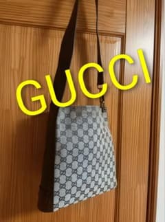 ✡GUCCI✡　GG柄 キャンバス ショルダーバッグのサムネイル