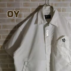 OY オーワイ シャツ 半袖 白 メタルロゴ ナイロン ジップアップ