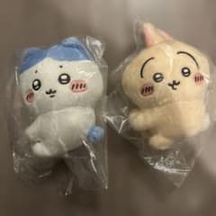 Chiikawa Clip Plush Toy Set (2 pieces): Rabbit (with split face pattern)