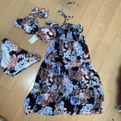 水着　ビキニ　ドレス付き　3点のサムネイル