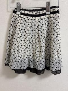 【美品】膝丈スカートのサムネイル