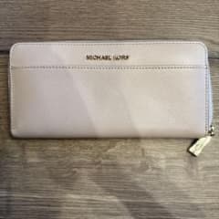 MICHAEL KORS ラウンドファスナー長財布 ベージュのサムネイル
