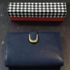 二つ折り　  財布　 レトロのサムネイル