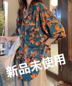 SHEENA リーフ柄半袖ルーズシャツのサムネイル