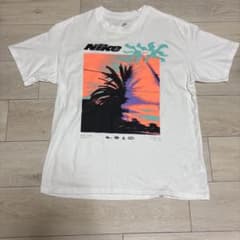 あ*ん様 NIKE Tシャツ ホワイトのサムネイル