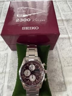 限定販売】SEIKO×阪急電車 新2300系竣工 記念腕時計 - メルカリ