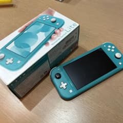 Nintendo Switch Lite 青のサムネイル