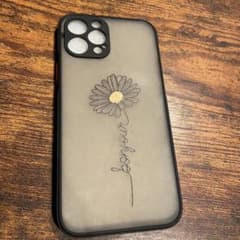 iPhone１２proケースのサムネイル
