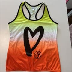ZUMBA タンク トップ Mサイズのサムネイル