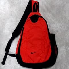 00s NIKE ワンショルダー スリングバッグ 赤黒 Y2K OLD ナイキのサムネイル