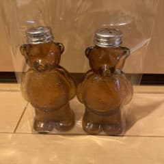 くまの塩コショウ入れ　ソルト&ペッパー入れのサムネイル