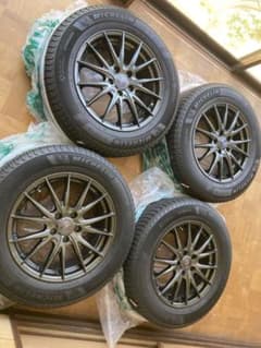 VELVASPORT 17インチ⭐︎傷なし⭐︎MICHELIN スタッドレス⭐︎バリ山のサムネイル