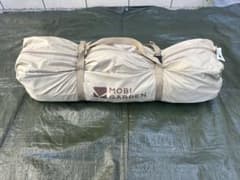 MOBI GARDEN タープアーチ型 大型タープ ブラックコーティング サンド