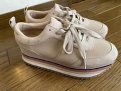 ZARA スニーカー　美品のサムネイル