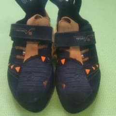スカルパ　クライミングシューズ　38ハーフのサムネイル