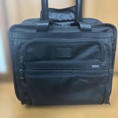 TUMI ナイロン製黒キャリーケース - メルカリ