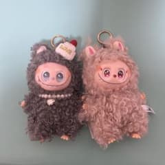 ラブブキャラクターグッズぬいぐるみ・マスコット 2体セットのサムネイル