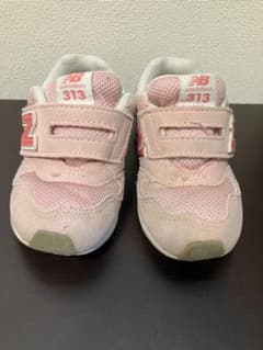 New Balance 313 ピンク スニーカーのサムネイル