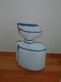 マリアンヌハルバーグ　香水瓶のかびん　ガラス作家　皿　琉球ガラス花 期間限定』マリアンヌハルバーグ 香水瓶のかびん ガラス作家 皿 琉球