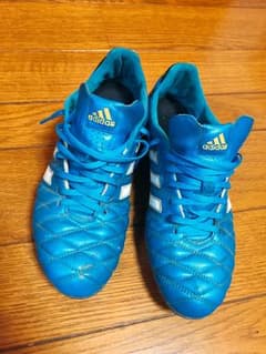 サッカースパイクのサムネイル