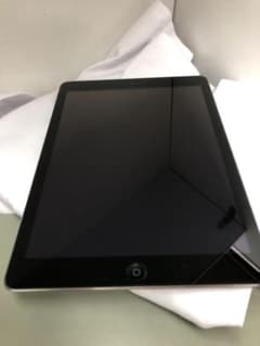 iPad AIR 64gb スペースグレーのサムネイル