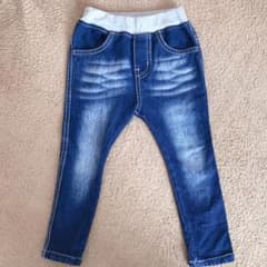 90 デニムパンツ スキニー ステッチ ハートのサムネイル