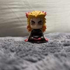 鬼滅の刃 　煉獄杏寿郎おすわりフィギュアのサムネイル