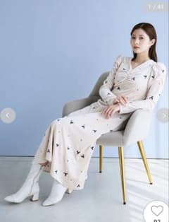 新品　セルフォード　CELFORD ベロア総刺繍ワンピース CELFORD（セルフォード）の「ベロア総刺繍ワンピース（ワンピース