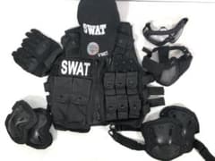 SWAT 「女性に優しい」お洒落なサバゲー超フル装備のサムネイル