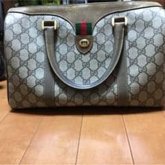 GUCCIバックのサムネイル