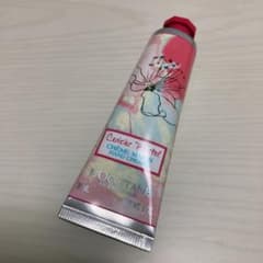 タイムセール‼️ロクシタン ♡ ハンドクリームのサムネイル