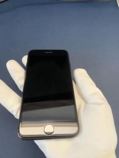 iPhone 8 Space Gray 64 GB SIMフリーのサムネイル