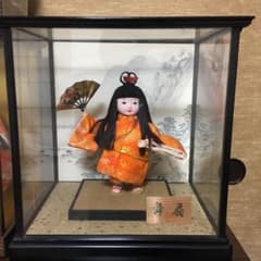日本人形のサムネイル